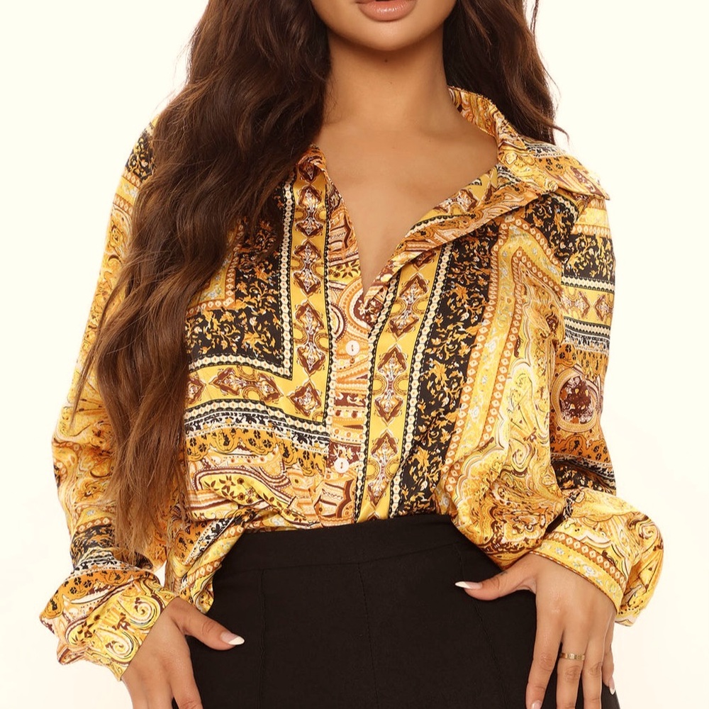 Beautiful satin shirt yellow/combo 💕